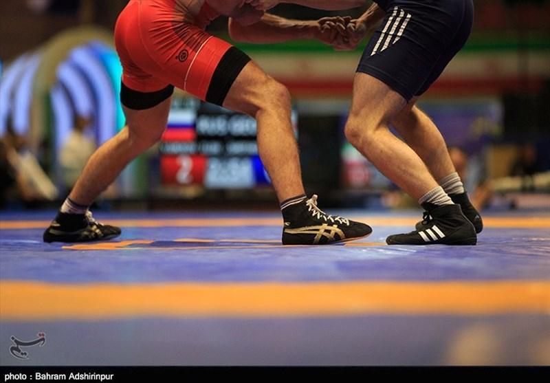 توضیحات دبیر فدراسیون کشتی درباره ماندن کوبایی ها در ایران توضیحات دبیر فدراسیون کشتی درباره ماندن کوبایی ها در ایران با وجود لغو مسابقات